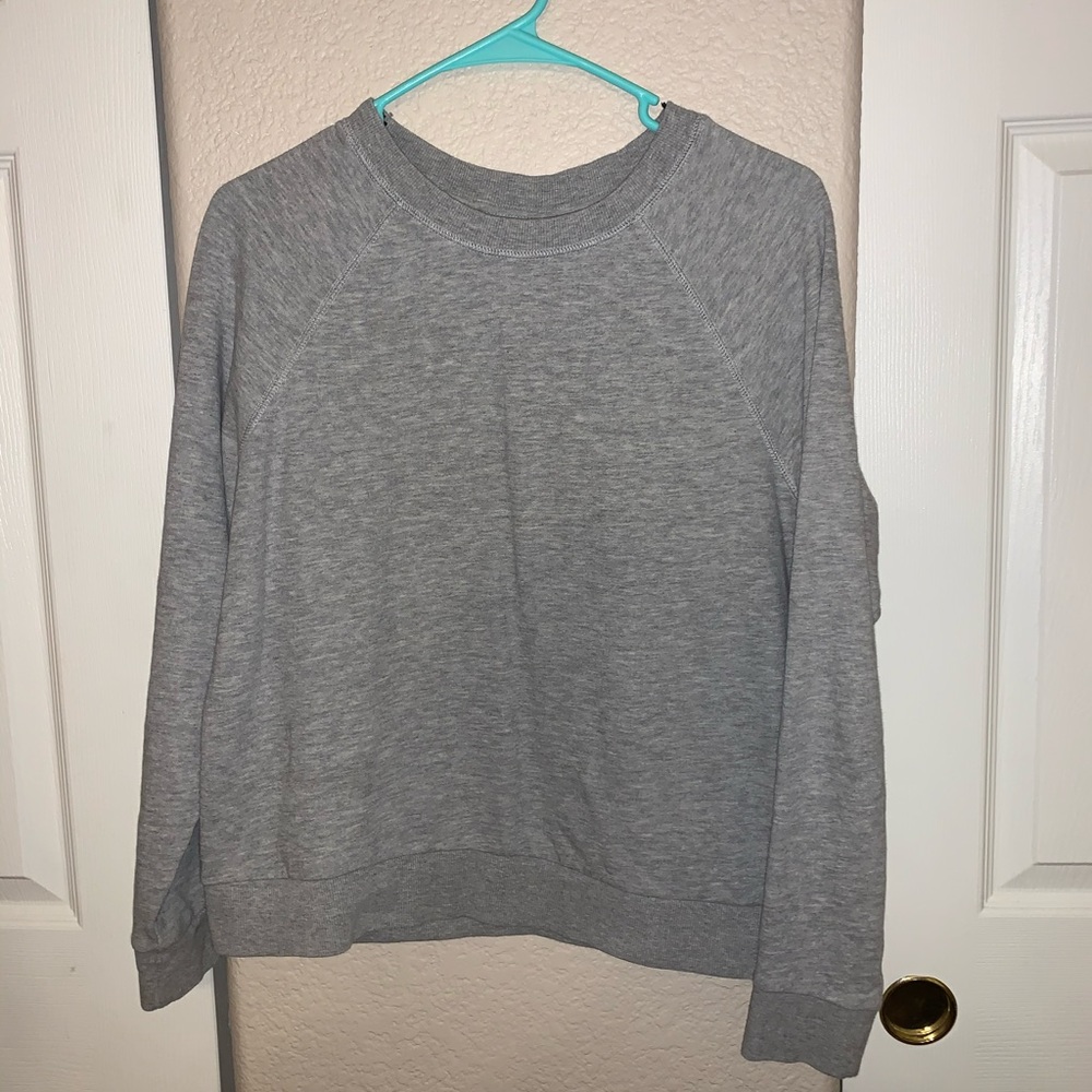 Light grey H&M crew neck